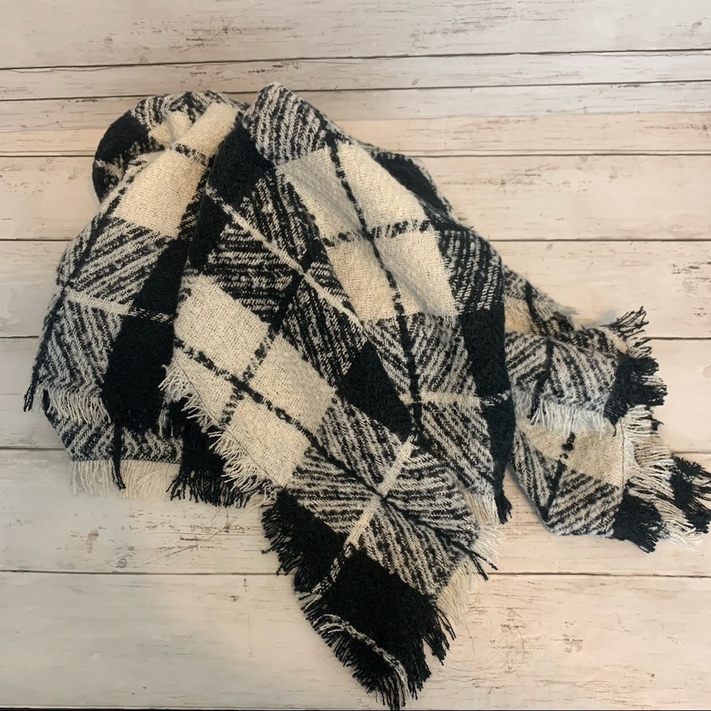 American Eagle AE Plaid Check Gingham Oversized Scarf Wrap Shawl Blanket - Picture 1 of 7